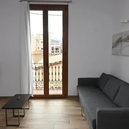 Homenfun Dalt Apartament Badalona