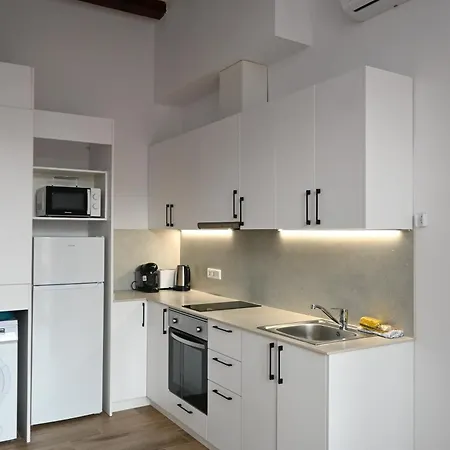 Homenfun Dalt Appartement *