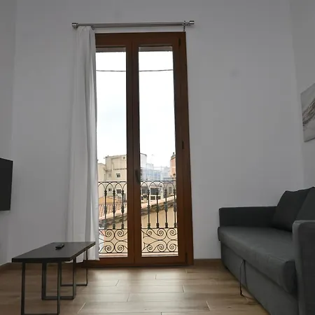 Homenfun Dalt Apartament *
