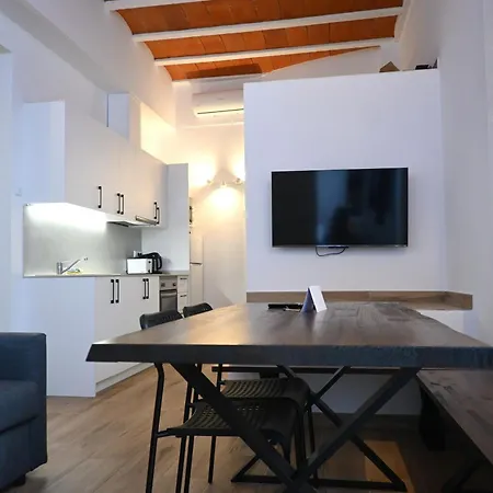 Homenfun Dalt Apartament *